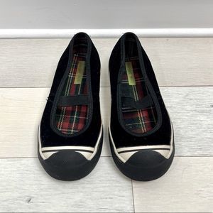 Morgan & Milo Black Suede Mary Jane Style Sneaker Flats Girls Size 10.5